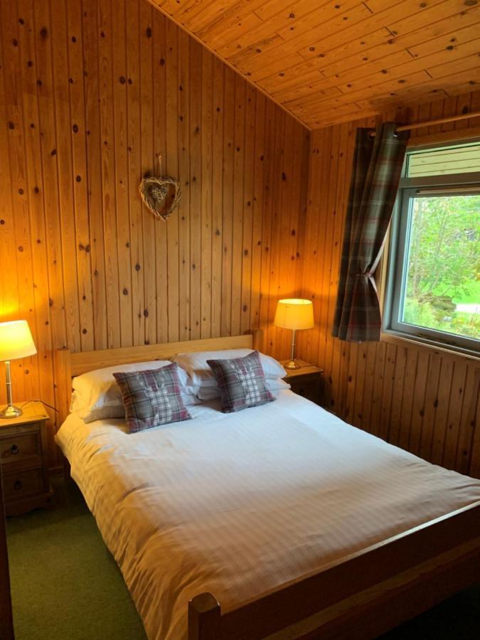 Milton Bay Luxury Lodge Wrapped In Exceptional Scenery Morenish Exteriér fotografie
